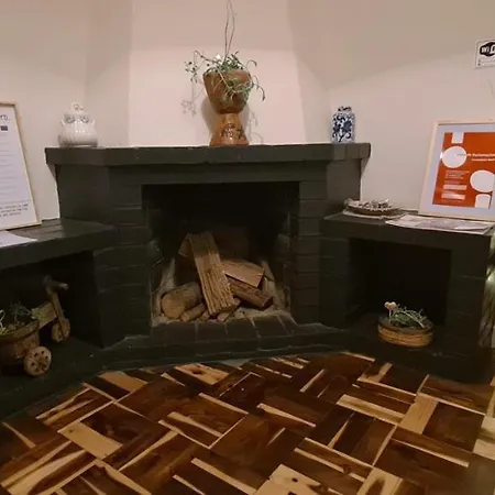 Casa Da Avo Do Puto *