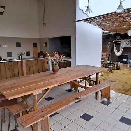 Casa Da Avo Do Puto Feriehus *