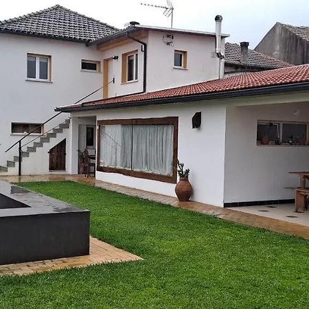 Casa Da Avo Do Puto Feriehus