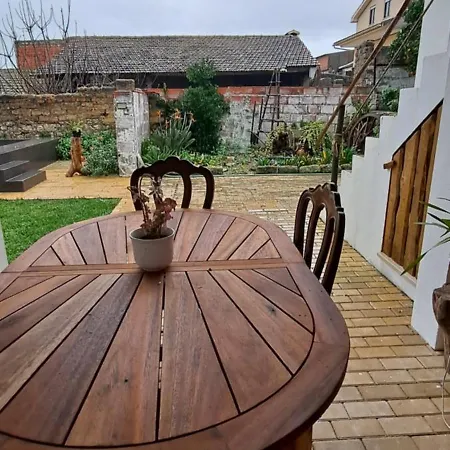 Casa Da Avo Do Puto
